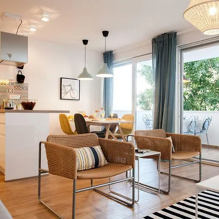 Modern Near Apartmán Split