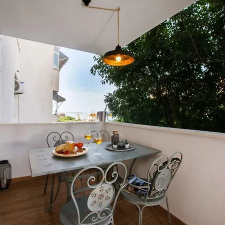 Apartmán Modern Near *