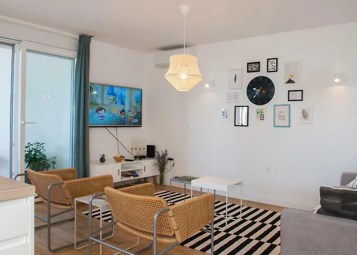 Apartman Modern Near